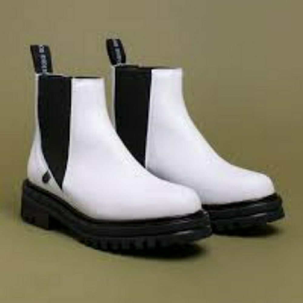 White Verbenas Chelsea boots